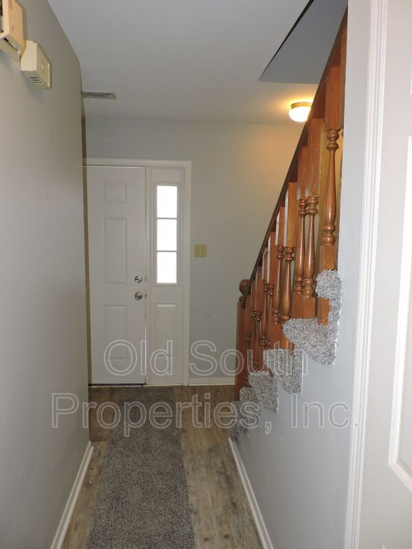 Nice two story townhome! property image