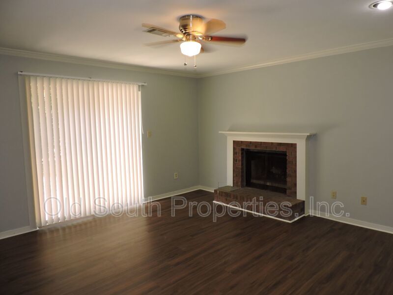 Nice two story townhome! property image