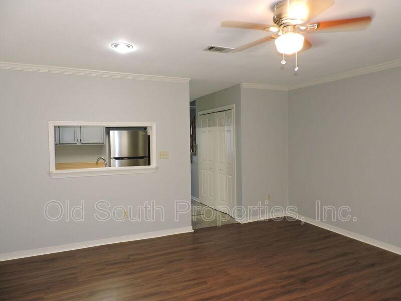 Nice two story townhome! property image