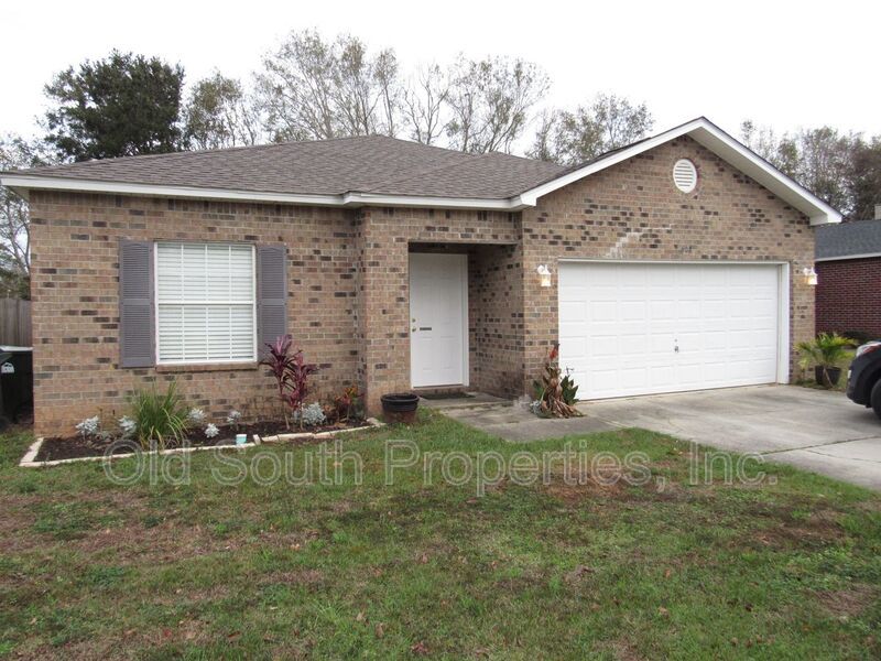 Four bedroom home in convenient location! property image