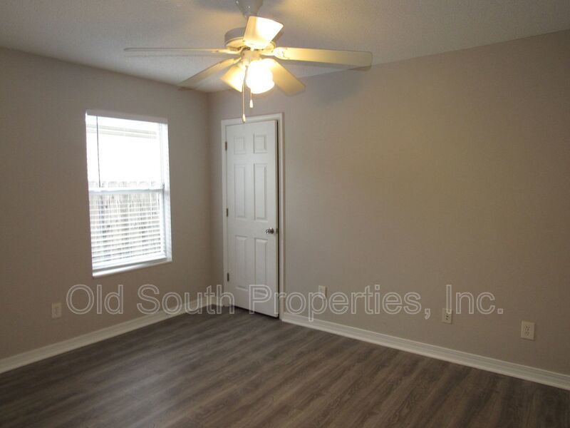 Four bedroom home in convenient location! property image