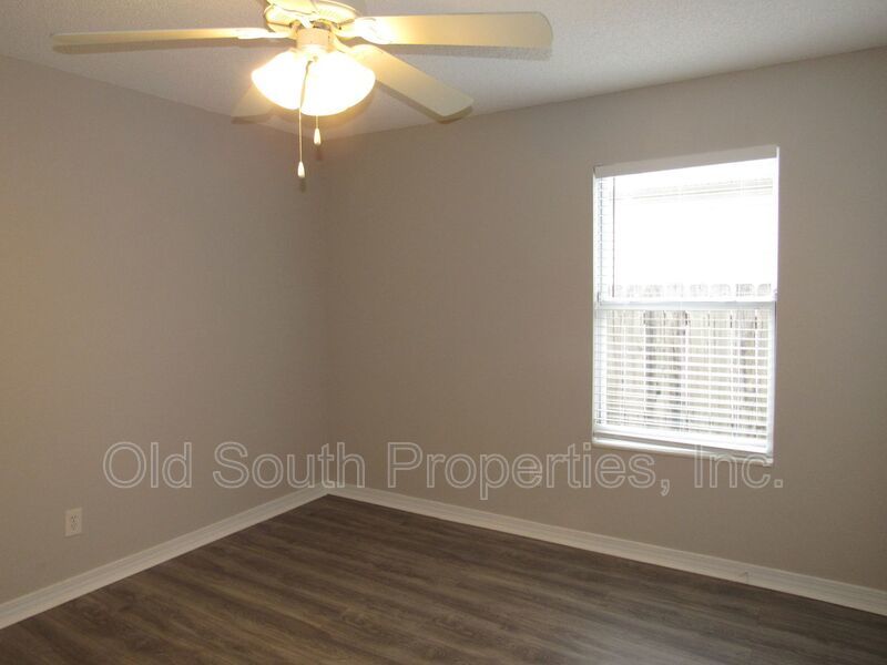 Four bedroom home in convenient location! property image