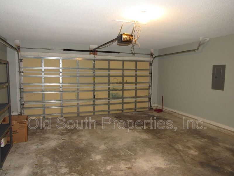 Four bedroom home in convenient location! property image