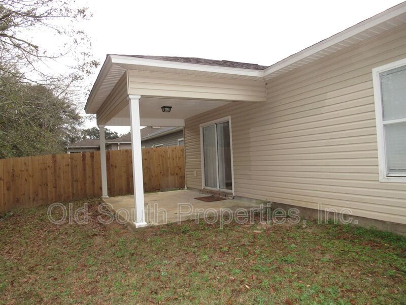 Four bedroom home in convenient location! property image