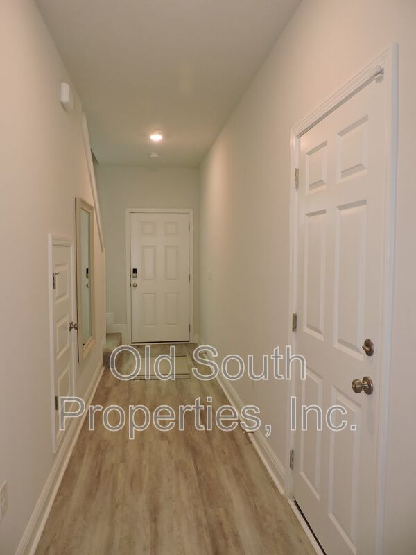Almost new townhome! property image