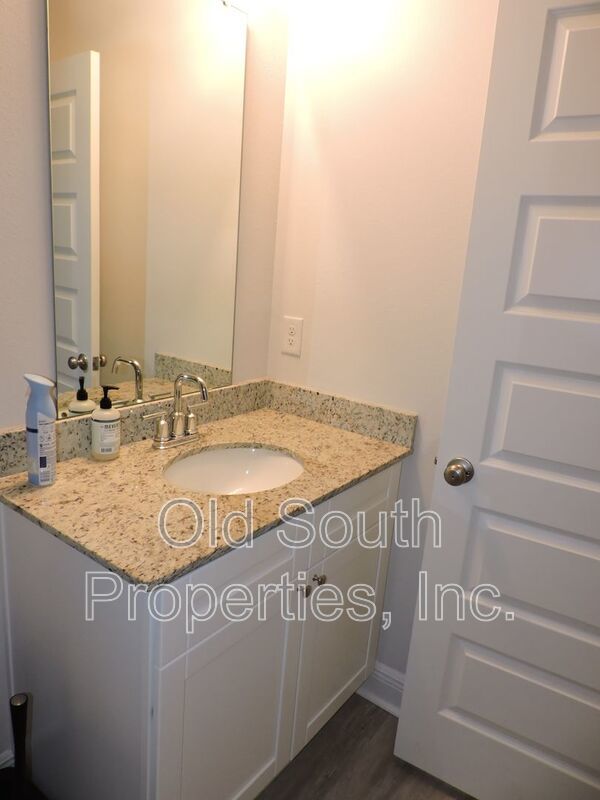 Almost new townhome! property image
