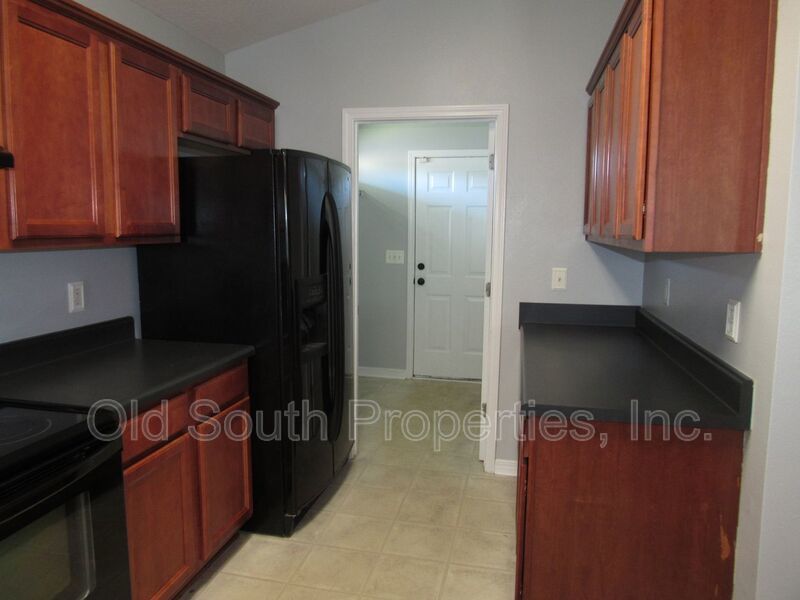 Easy access to shopping, interstate & Navy Federal! property image