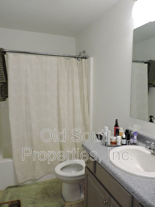 Almost new home! property image