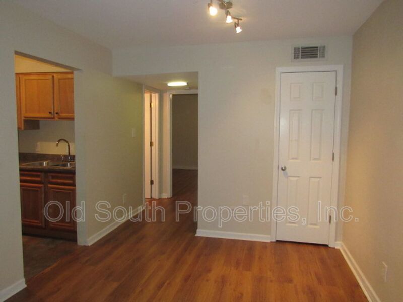Updated condo in Bayview Terrace! property image