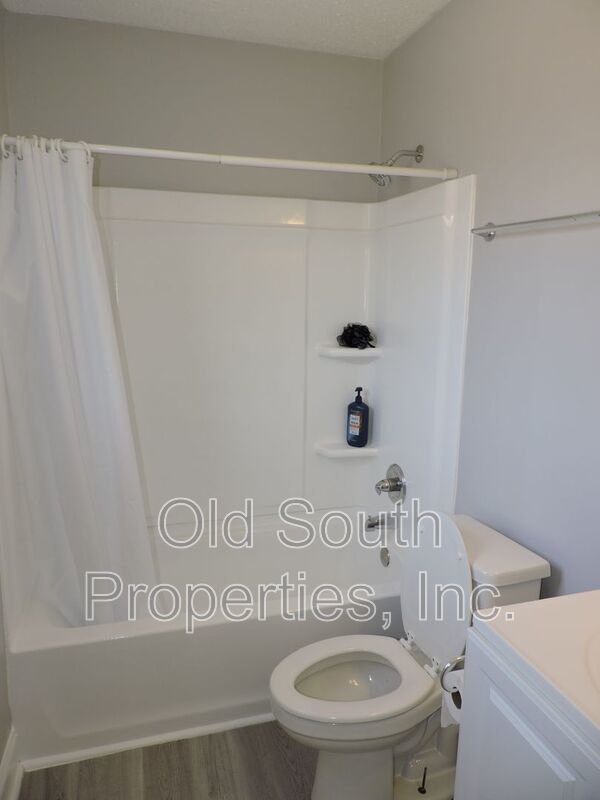 Convenient to NAS and Corry! property image