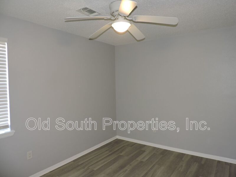 Convenient to NAS and Corry! property image