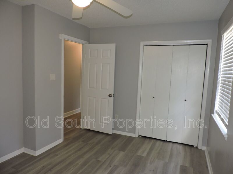 Convenient to NAS and Corry! property image