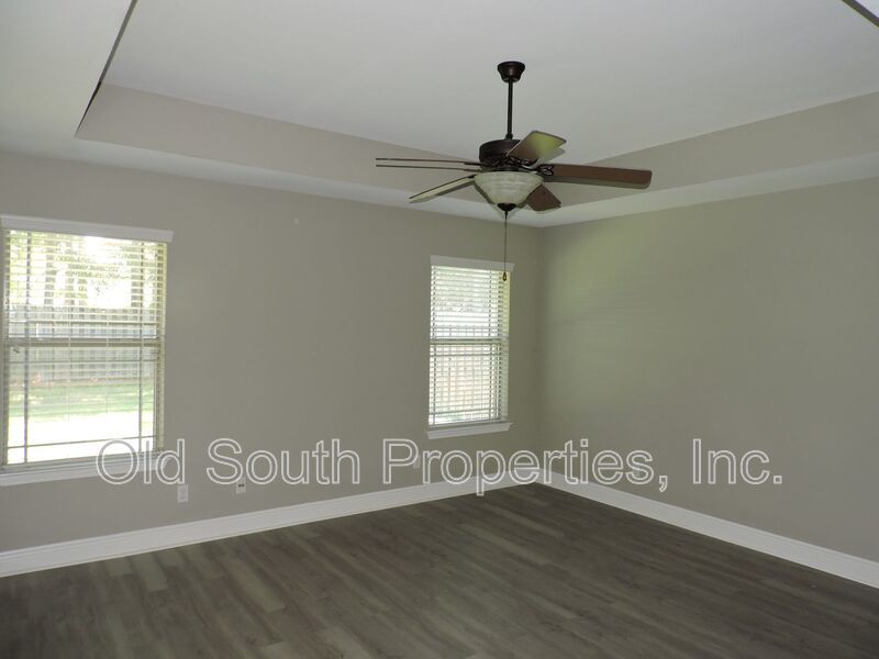 Beautiful home in gated community! property image