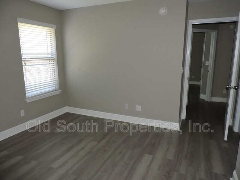 Beautiful home in gated community! property image