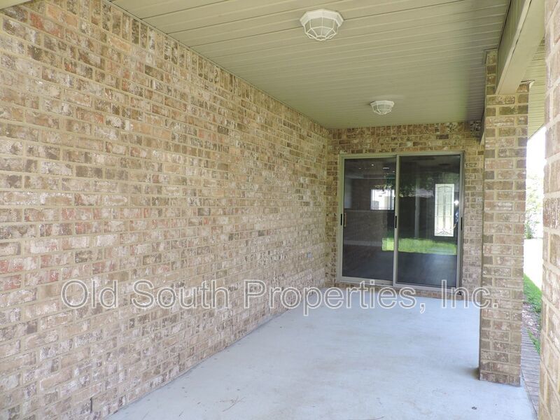 Beautiful home in gated community! property image