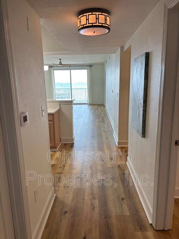 Beautiful view of Intercoastal Waterway! property image