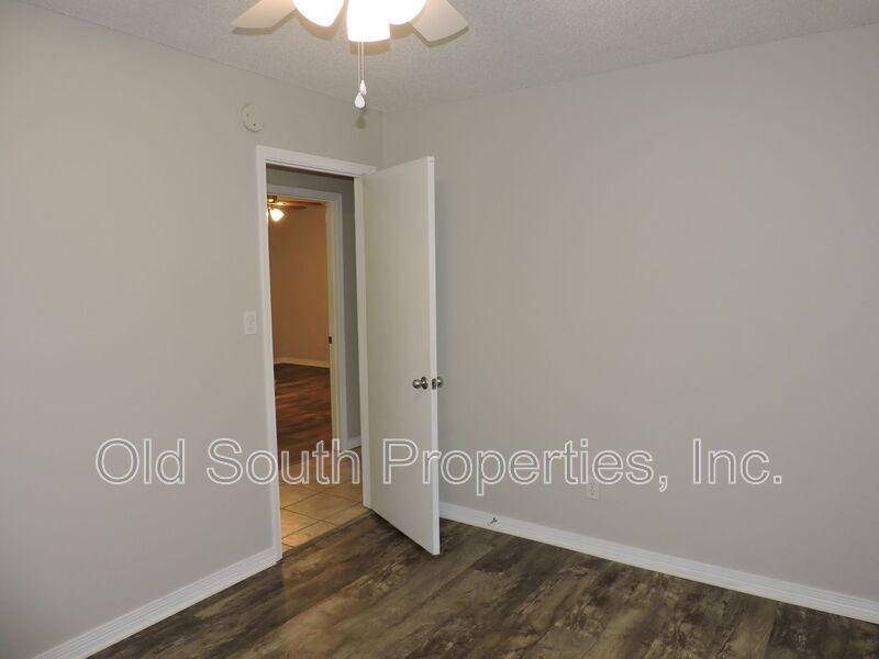 Nice home in Charter Oaks property image
