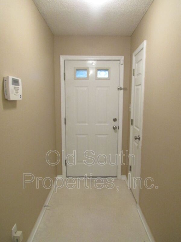 Convenient to NAS & Corry! property image