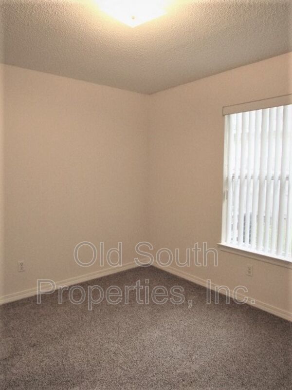 Convenient to NAS & Corry! property image