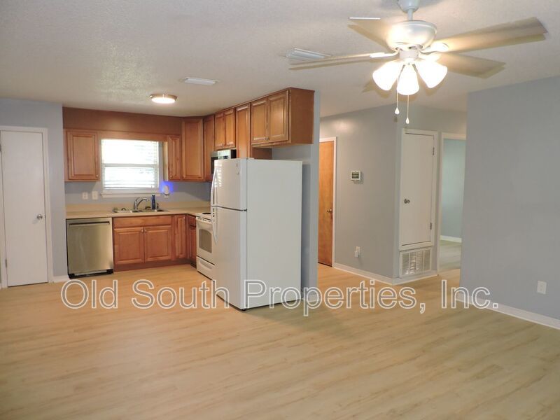 Easy access to Whiting Field! property image
