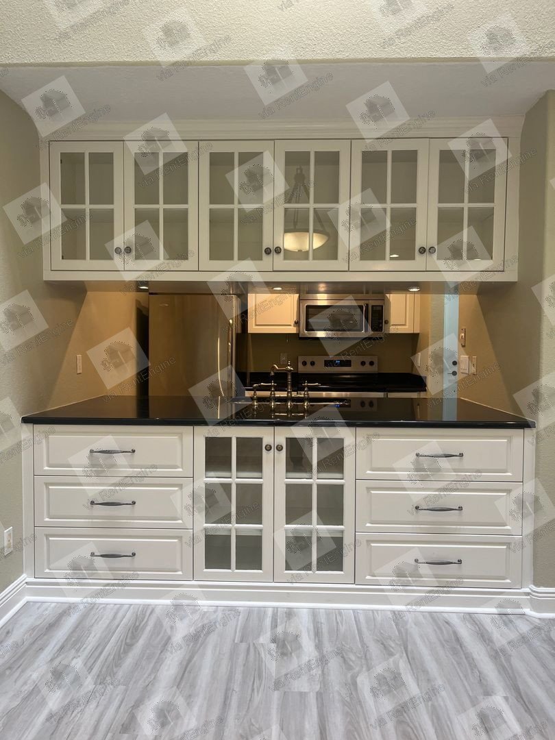 Beautiful Northeast Townhome! property image