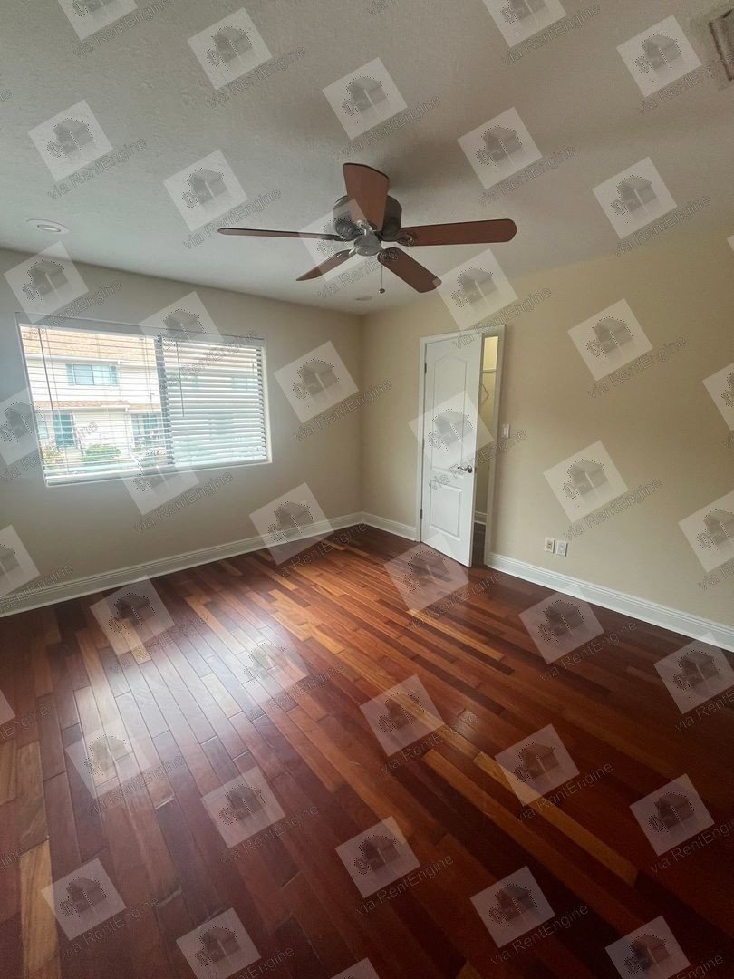 Beautiful Northeast Townhome! property image