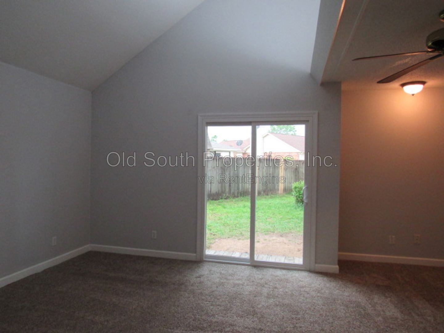 Easy access to interstate, bases & shopping! property image