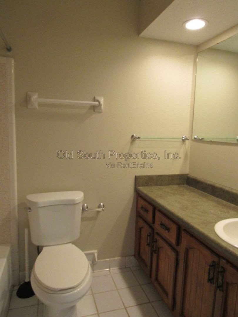 Easy access to interstate, bases & shopping! property image