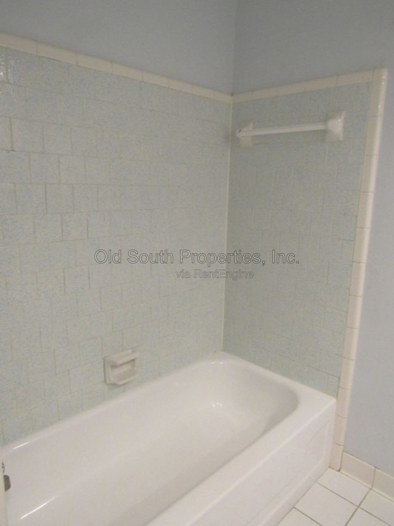 Easy access to interstate, bases & shopping! property image