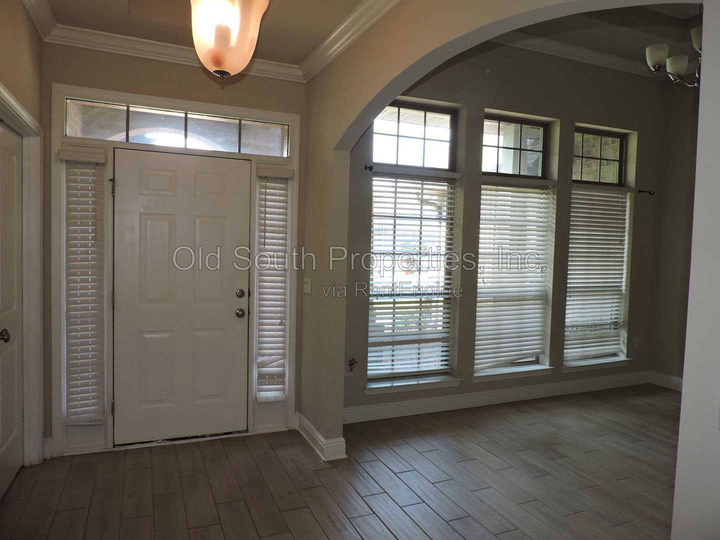 Gated community in Pace! property image