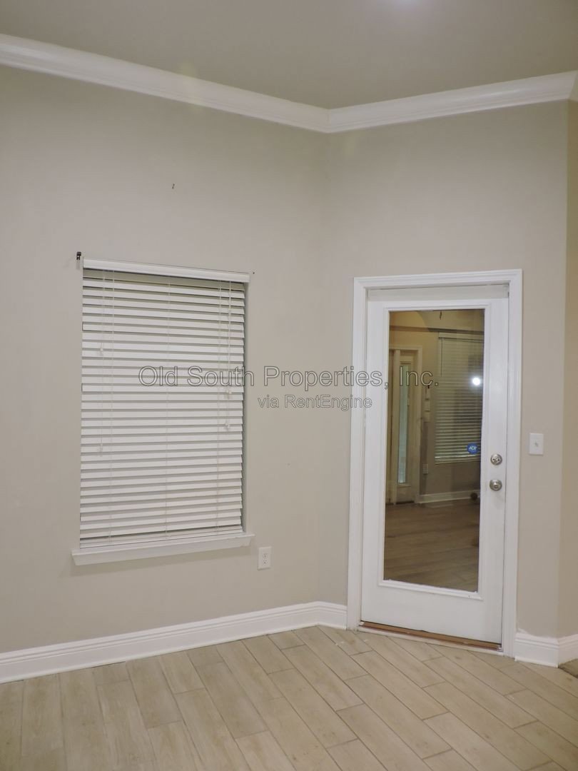 Gated community in Pace! property image