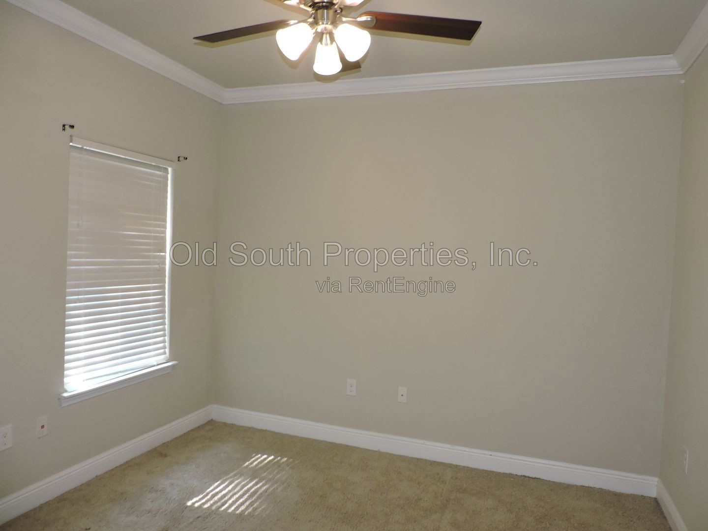 Gated community in Pace! property image