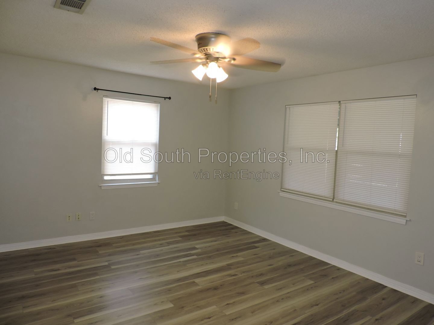 Centrally located! property image