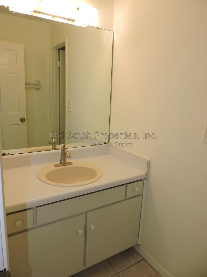 Centrally located! property image