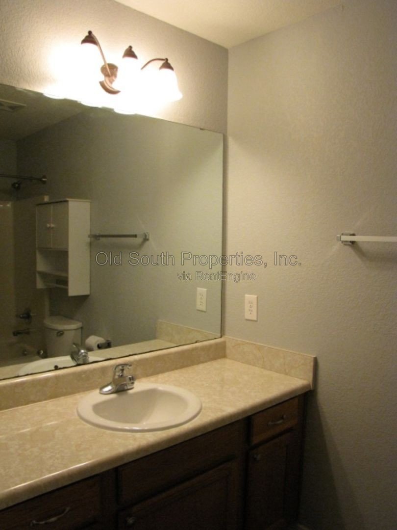 Nice patio home - close to interstate & shopping! property image