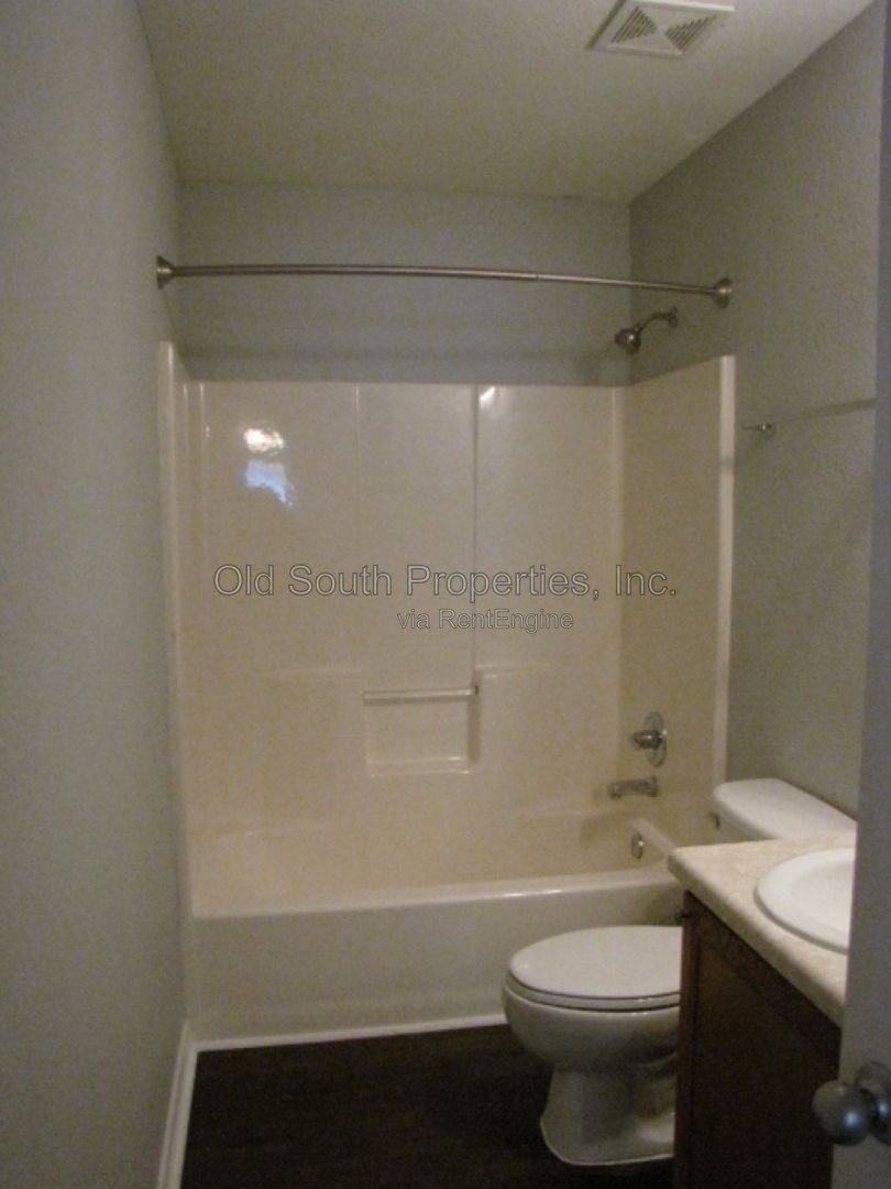 Nice patio home - close to interstate & shopping! property image