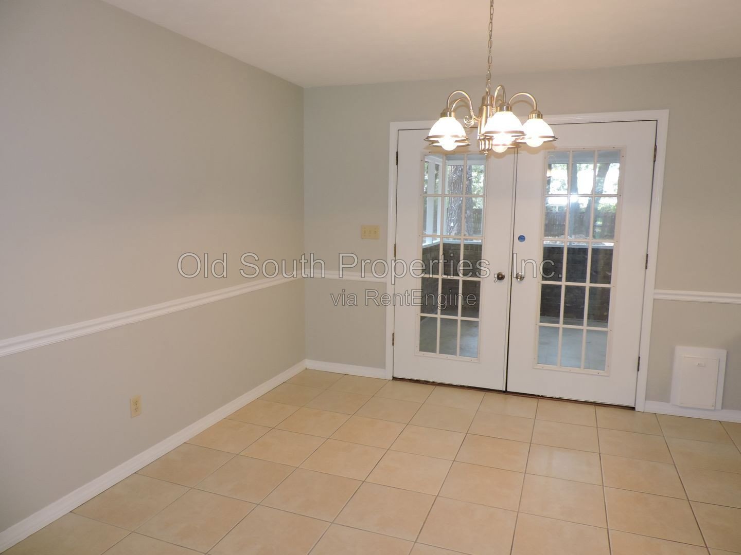 Nice home in Pace area! property image
