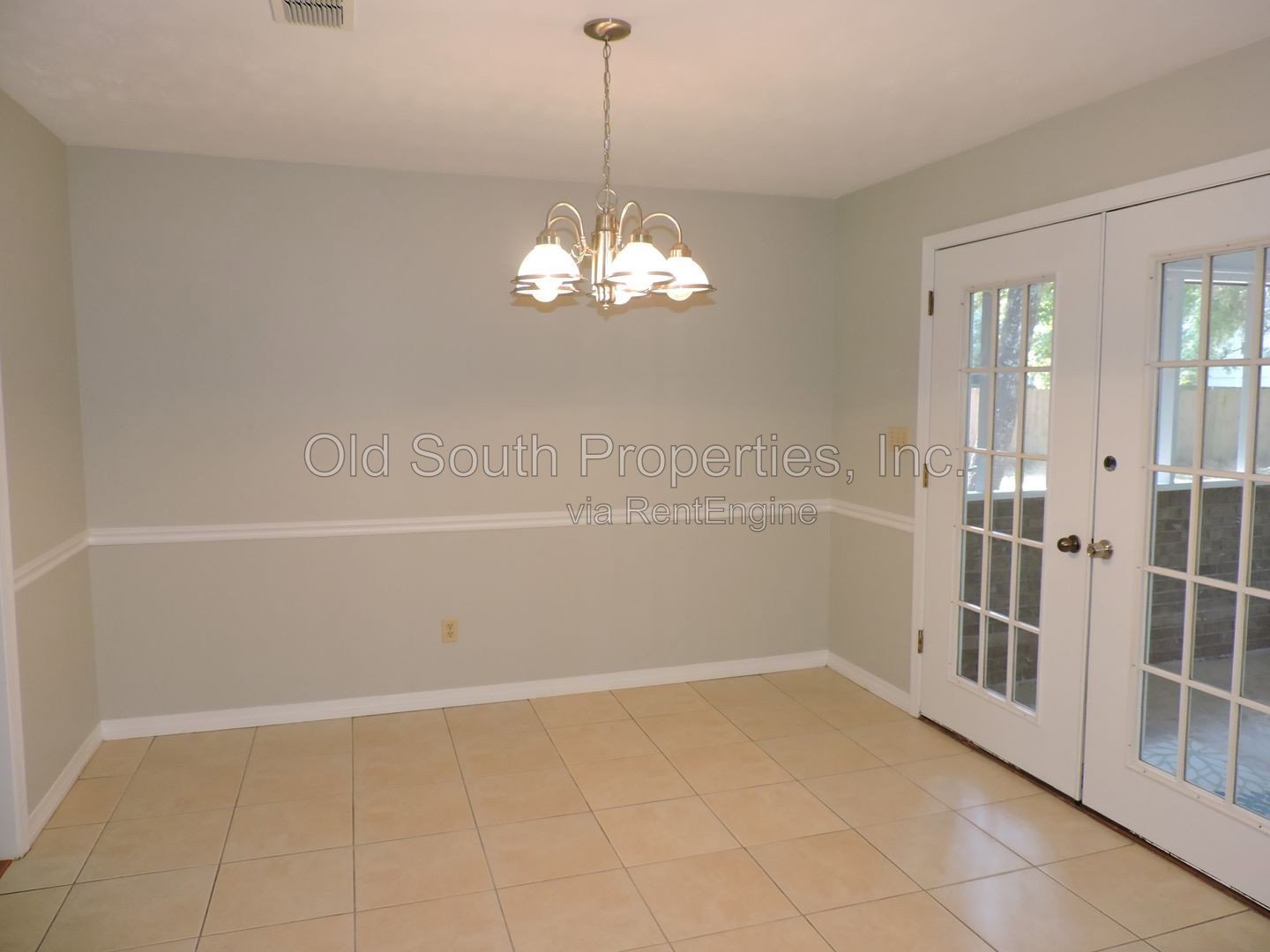 Nice home in Pace area! property image