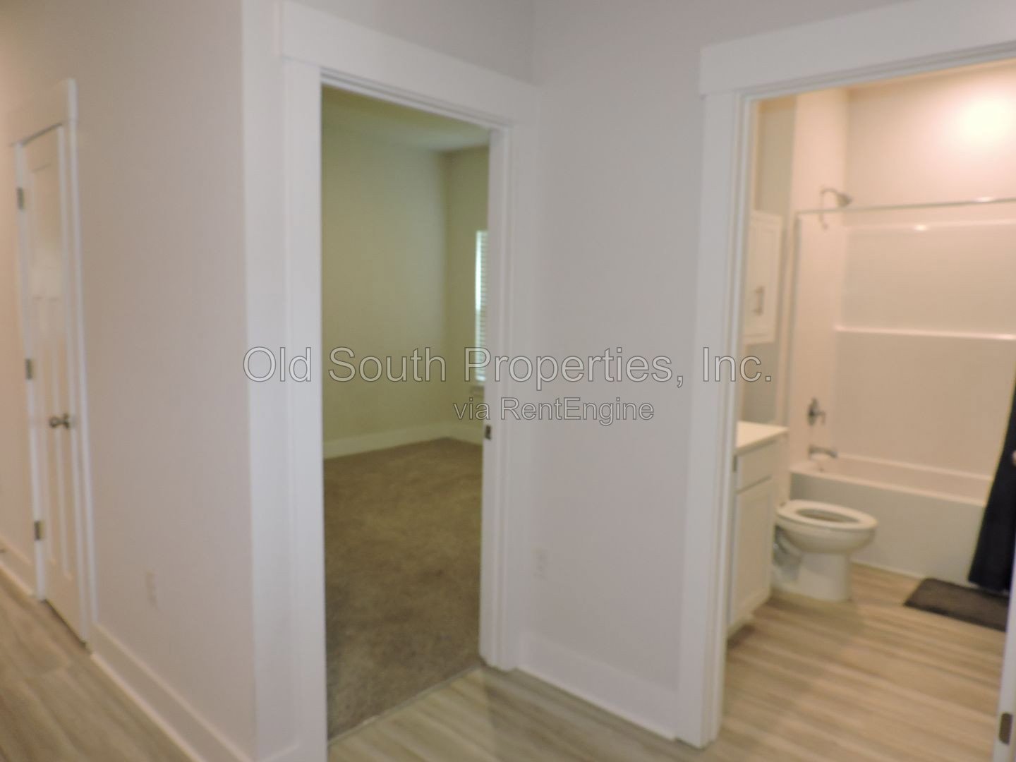Easy access to interstate & shopping! property image