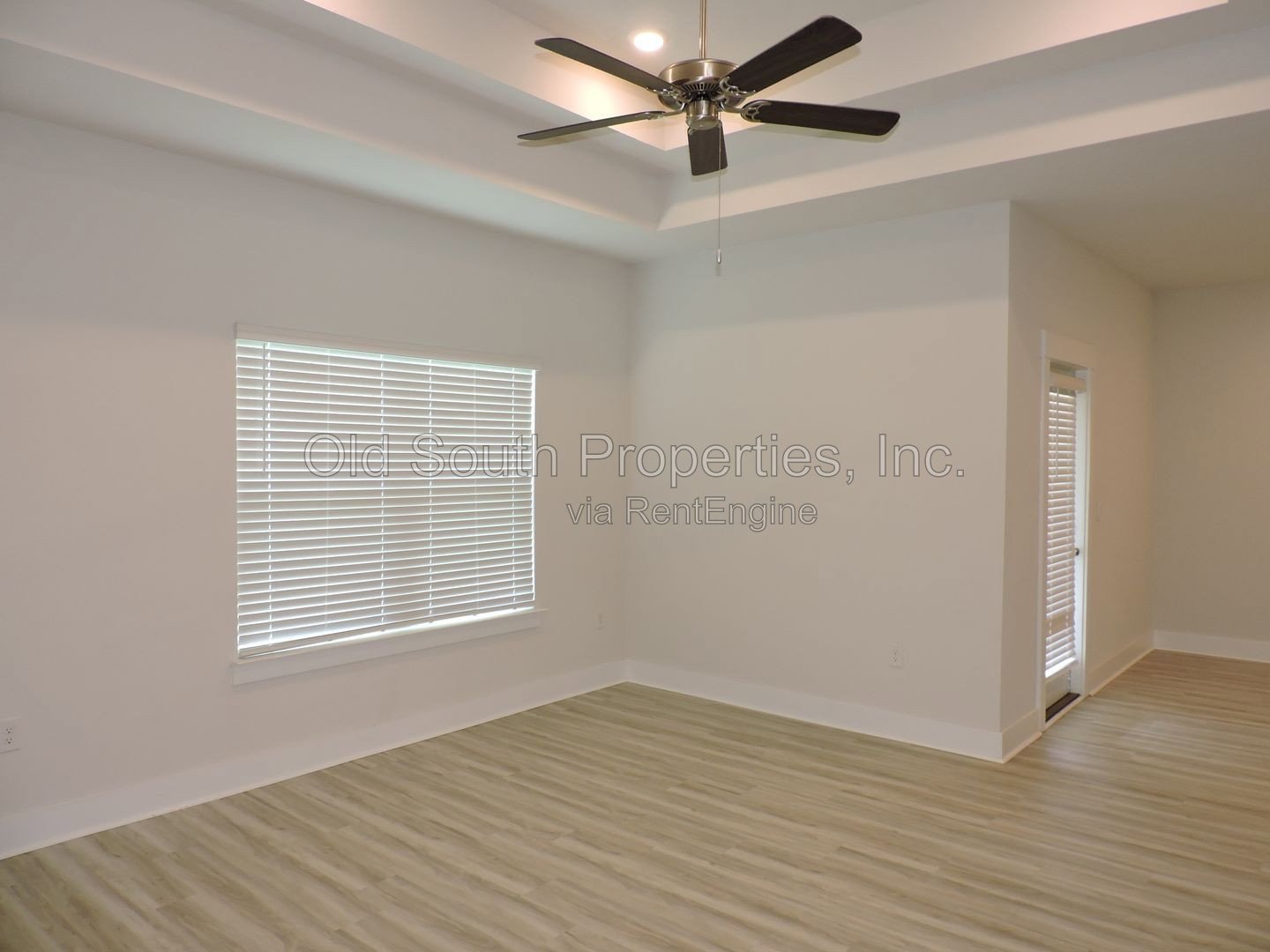 Easy access to interstate & shopping! property image