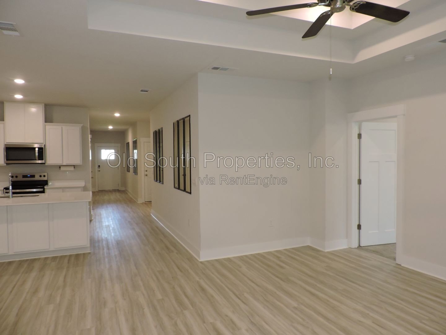 Easy access to interstate & shopping! property image