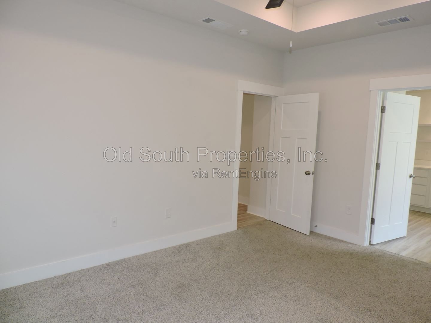 Easy access to interstate & shopping! property image