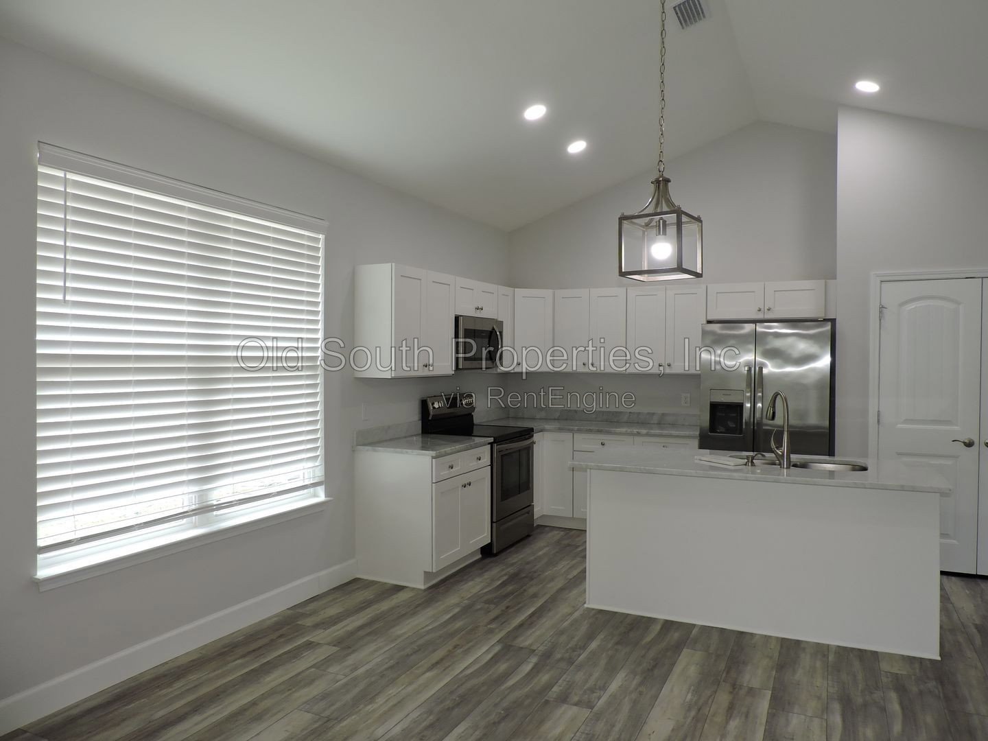 Almost new home! property image