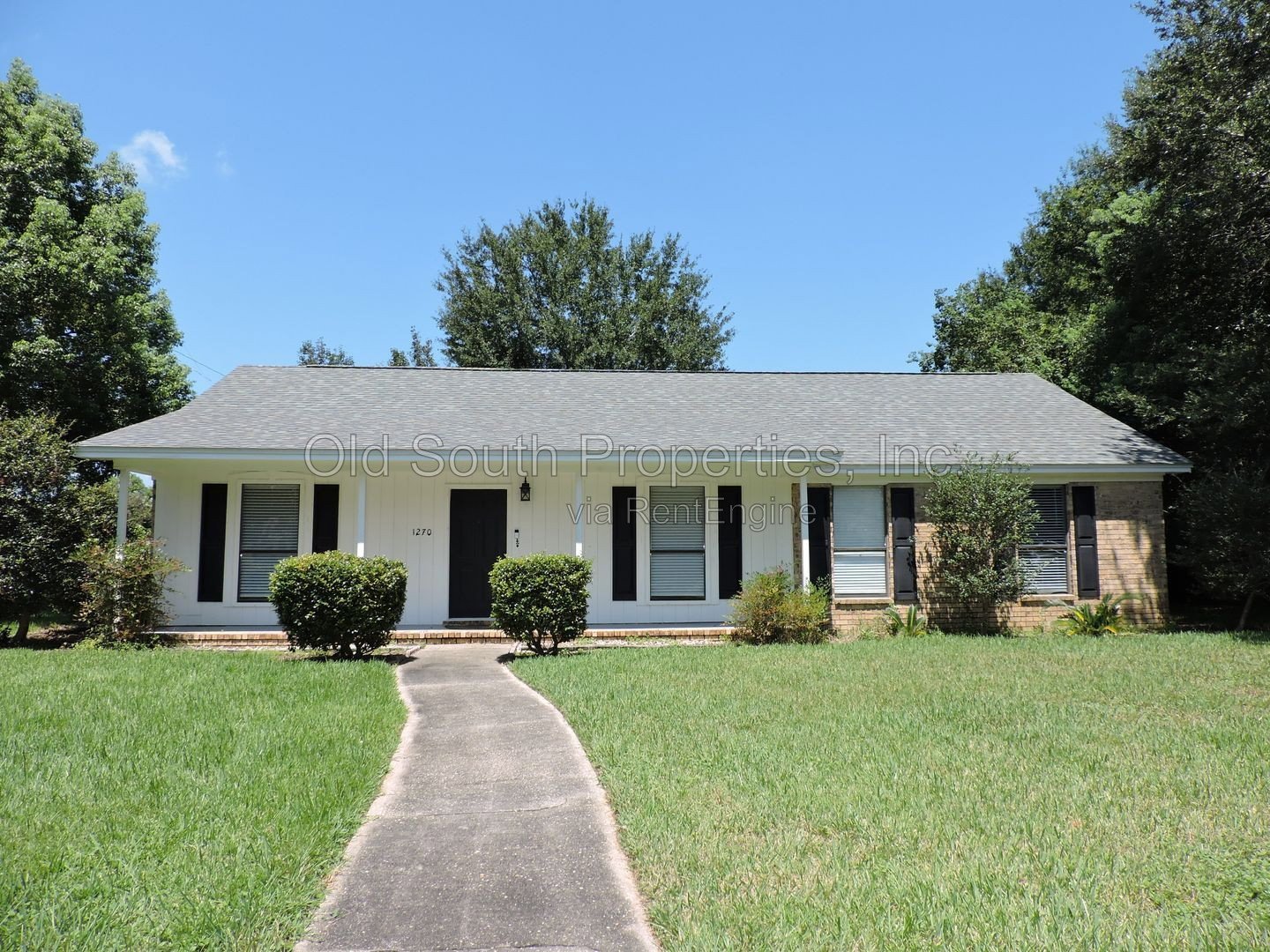 Convenient to schools, shopping & interstate! property image