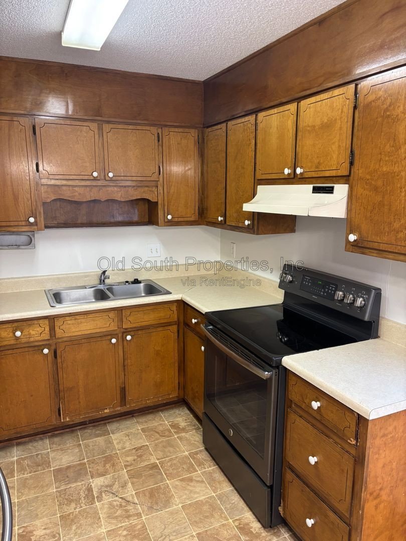6427 Lanier Drive property image