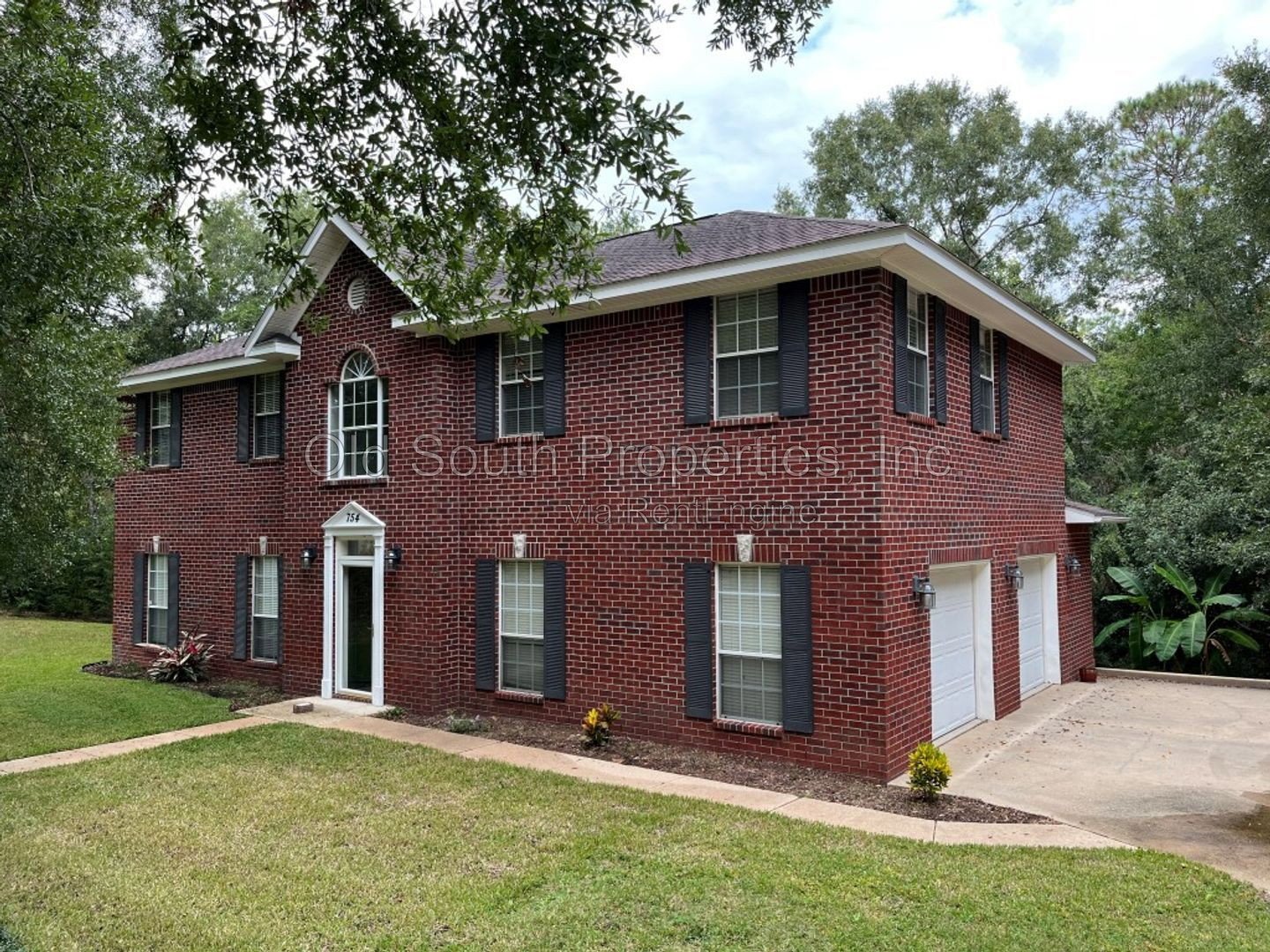 Beautiful Colonial in Boulder Creek subdivision! property image