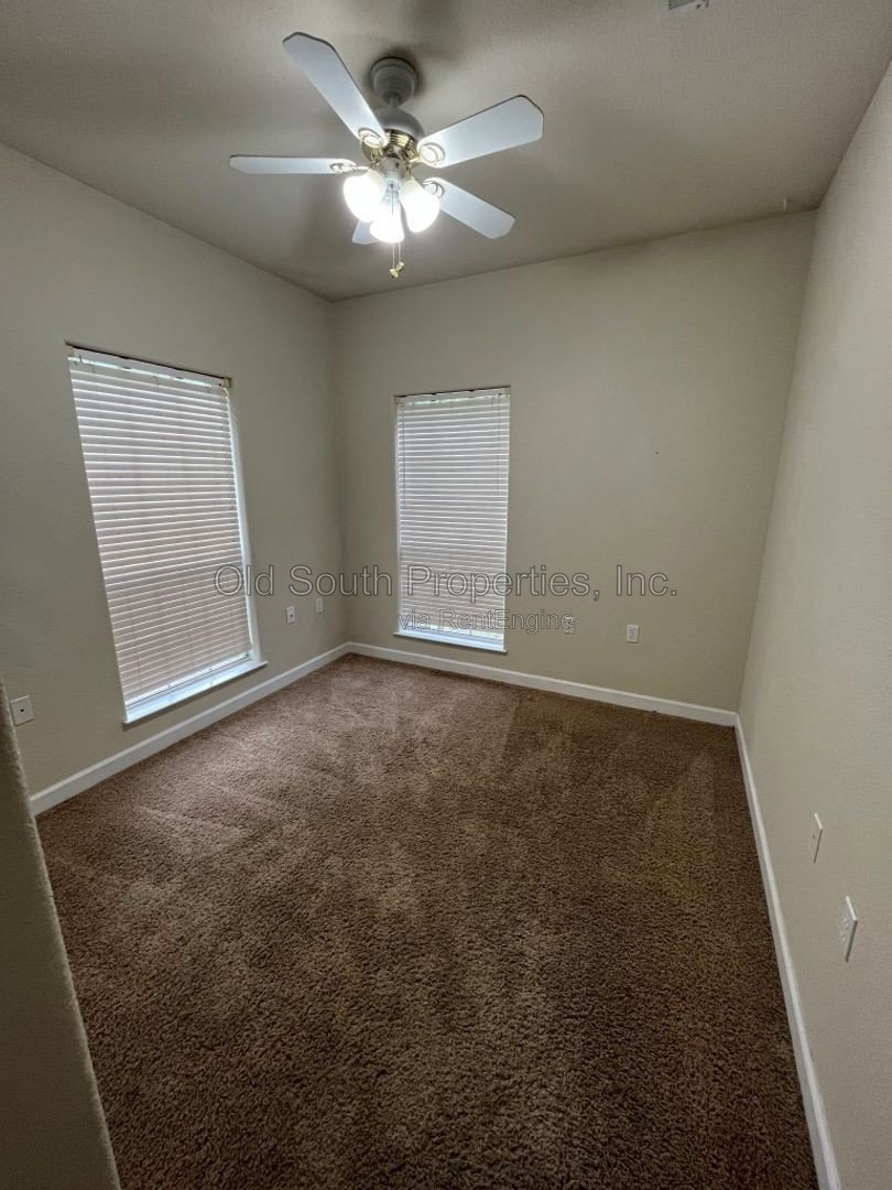 Beautiful Colonial in Boulder Creek subdivision! property image
