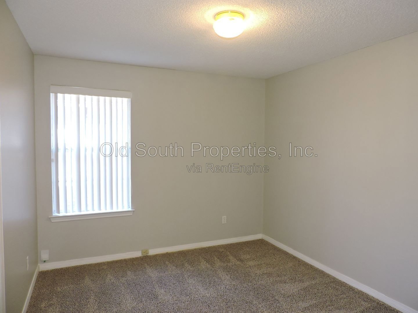 Convenient to NAS and Corry! property image