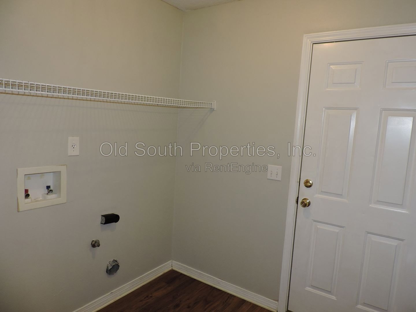 Convenient to NAS and Corry! property image