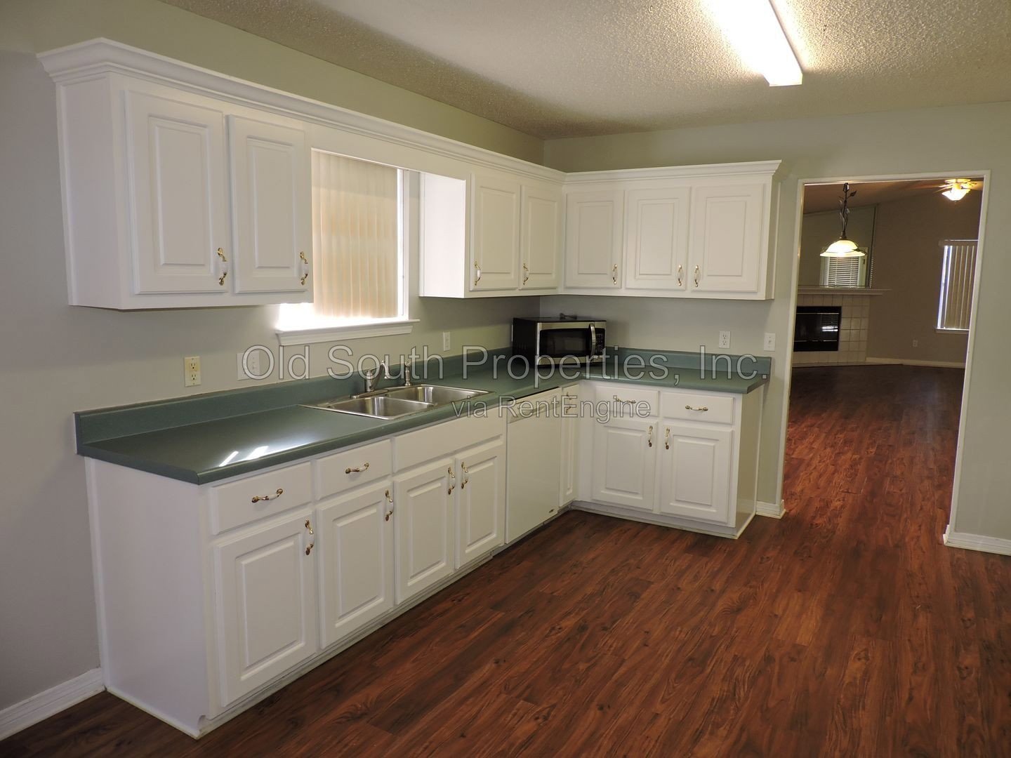 Convenient to NAS and Corry! property image